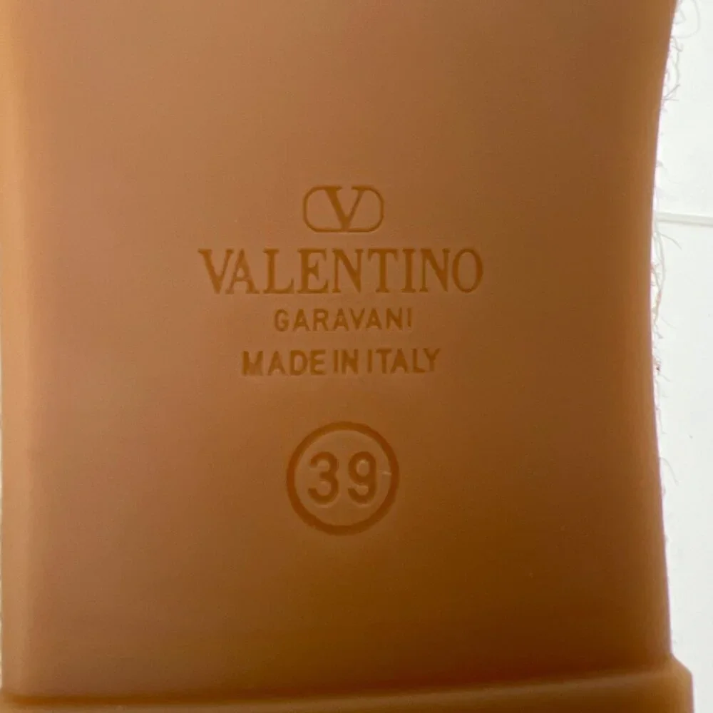 Valentino Garavani V Logo Leather Medallion Espadrille Mules Size 39